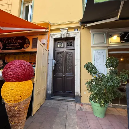 Cozy Et Hyper Centre * מנטון